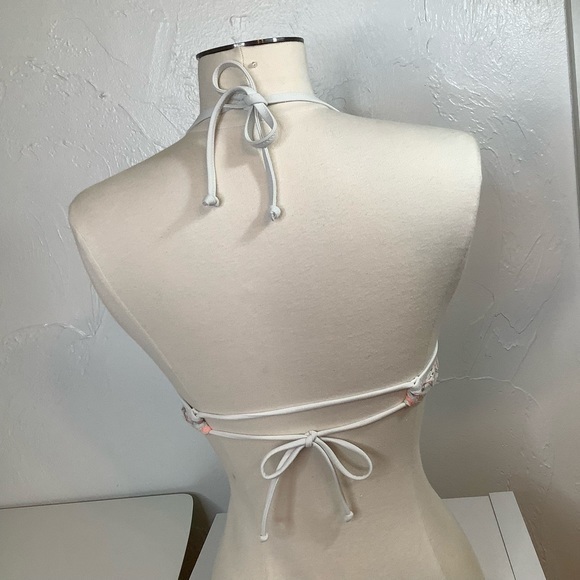 VS geometric halter bikini top push up size 32B - Picture 3 of 11